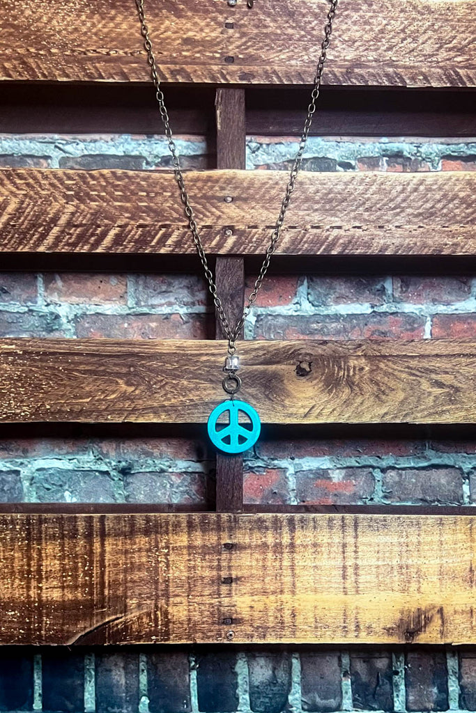 FREE SOUL PEACE CRYSTAL NECKLACE IN BLUE TURQUOISE