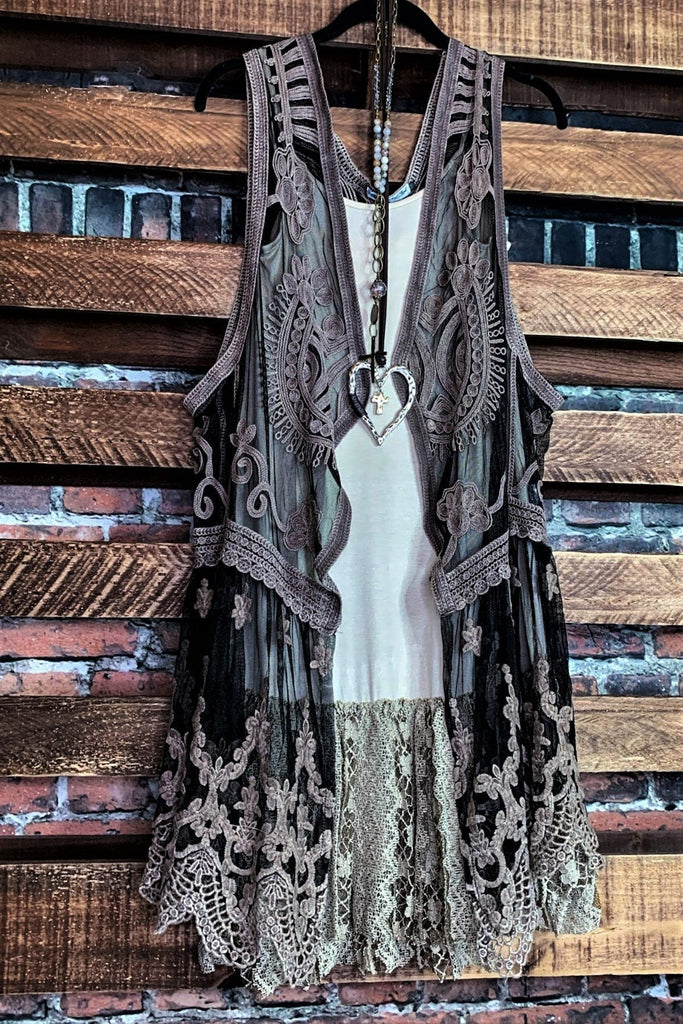 A ROMANTIC SWEET SECRET LACE VEST IN BROWN