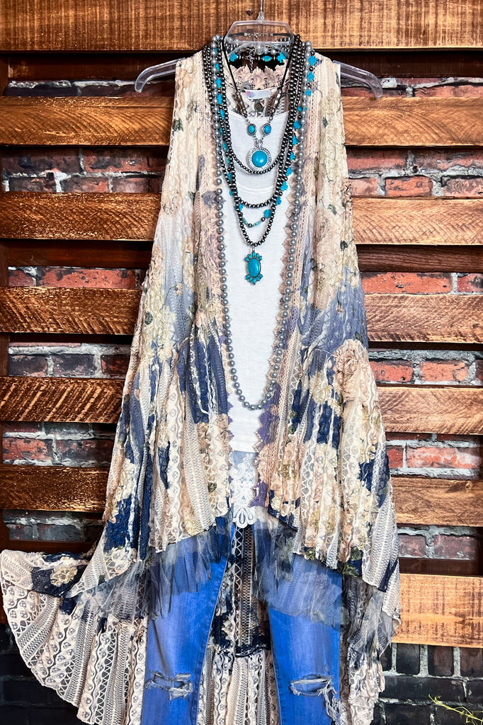 BE THE INSPIRATION PRETTY FLORAL LACE DUSTER VEST