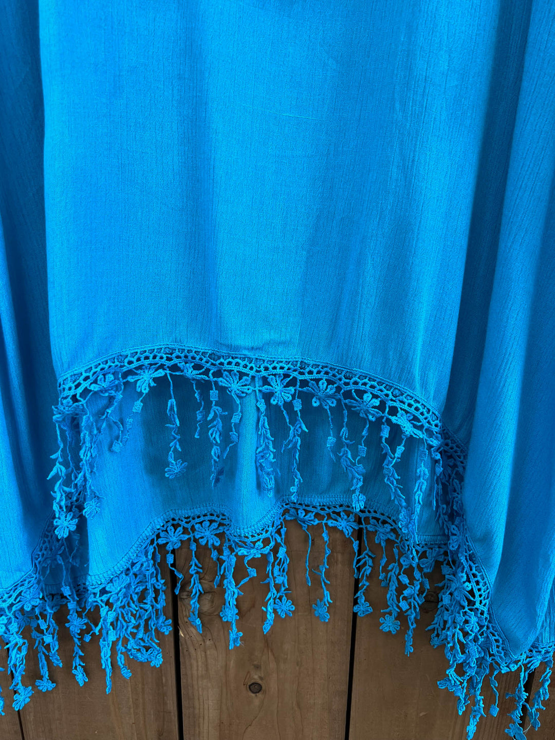 SECRETS OF THE HEART FLORAL FRINGE TUNIC IN TURQUOISE