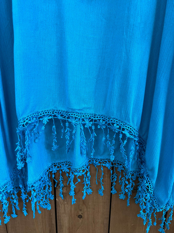 SECRETS OF THE HEART FLORAL FRINGE TUNIC IN TURQUOISE