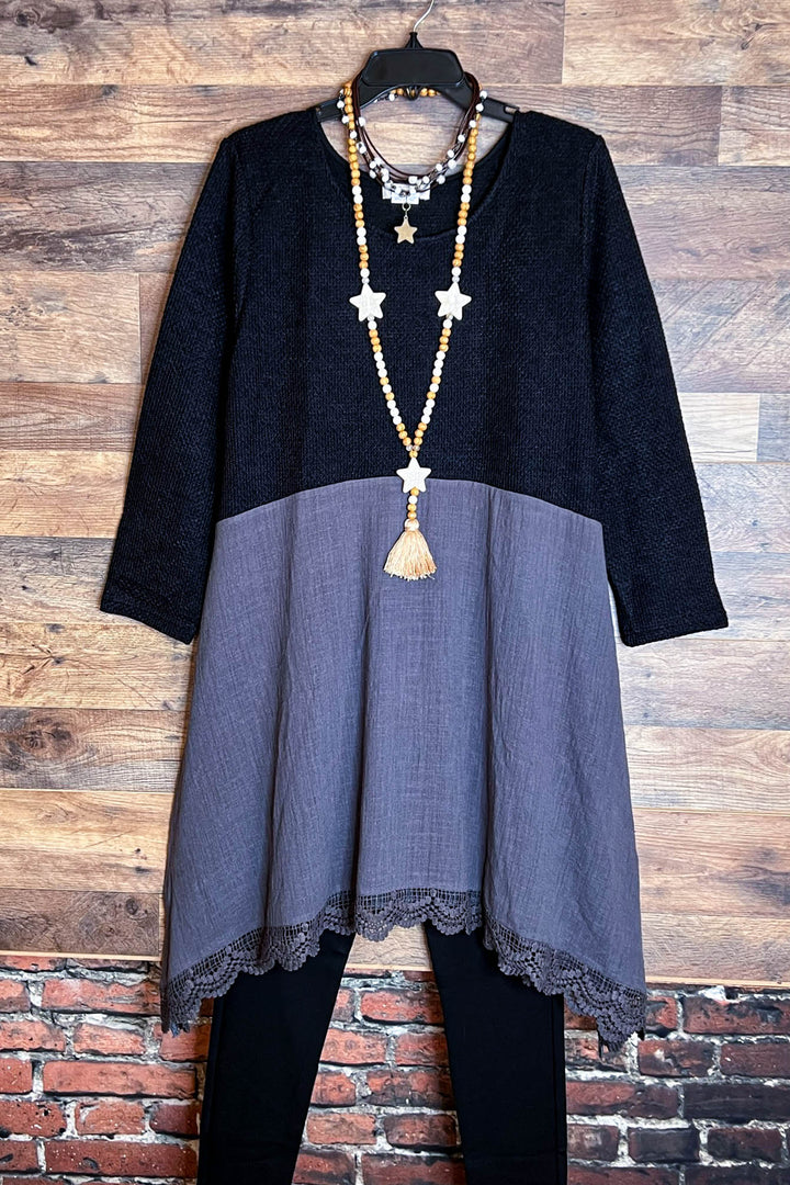 16-26 SIZE - EMPIRE WAIST DRESS TUNIC BLACK & GRAY-------SALE Life is Chic Boutique 16-26 SIZE - EMPIRE WAIST DRESS TUNIC BLACK & GRAY-------SALE Life is Chic Boutique