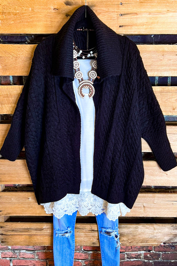 SOME KIND OF WONDERFUL COZY CARDIGAN IN BLACK