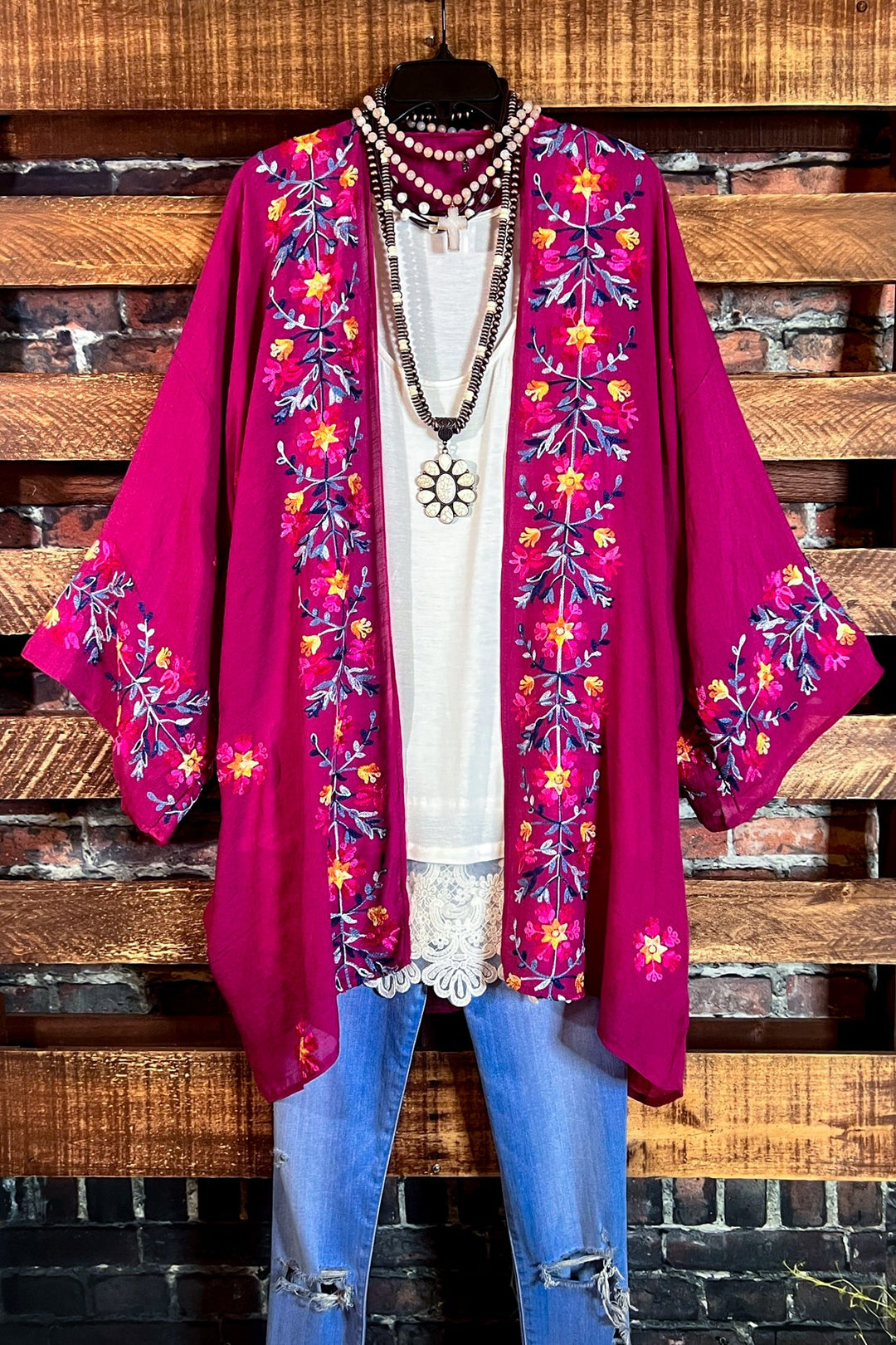 IT'S LOVE AT FIRST SIGHT FUCHSIA KIMONO EMBROIDERED