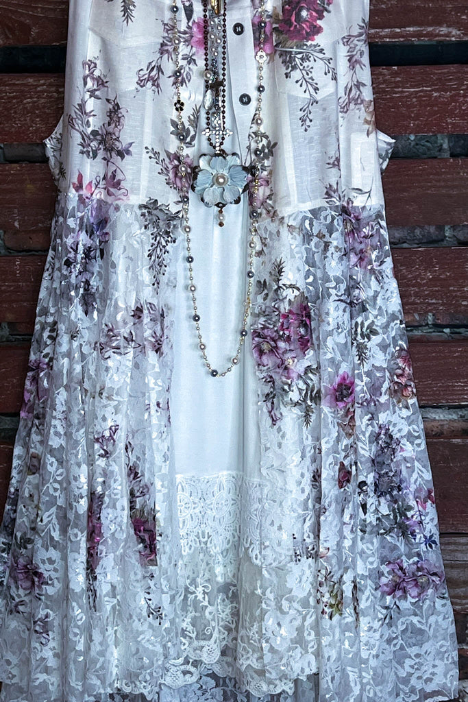 MAGNOLIA BLOSSOM IVORY AND MULTI-COLOR LACE VEST