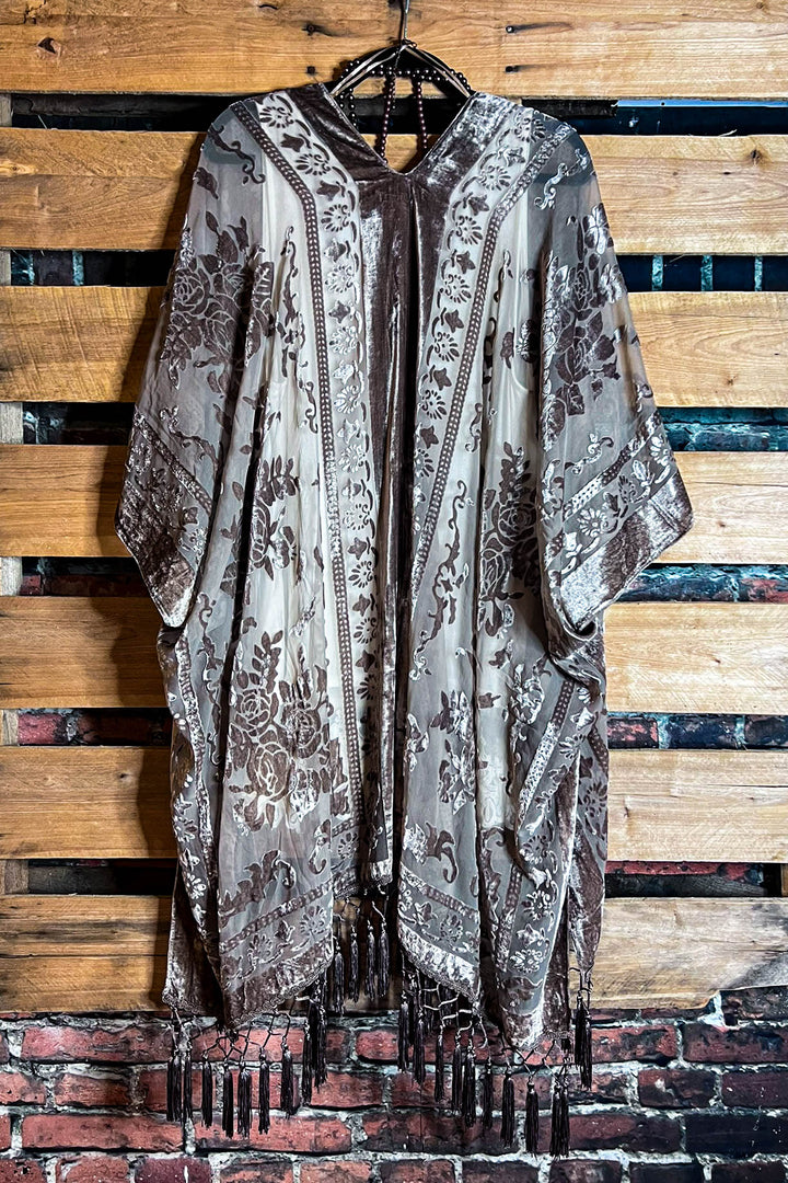 LA VIE BOHEME VELVET BURNOUT KIMONO TAUPE