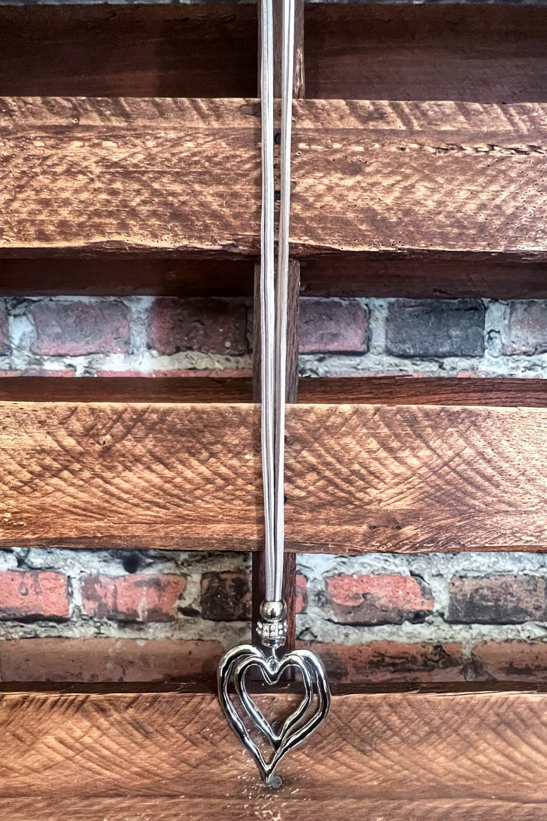 HEART ON HEART 02 PCS SET NECKLACE SILVER & GRAY COLOR