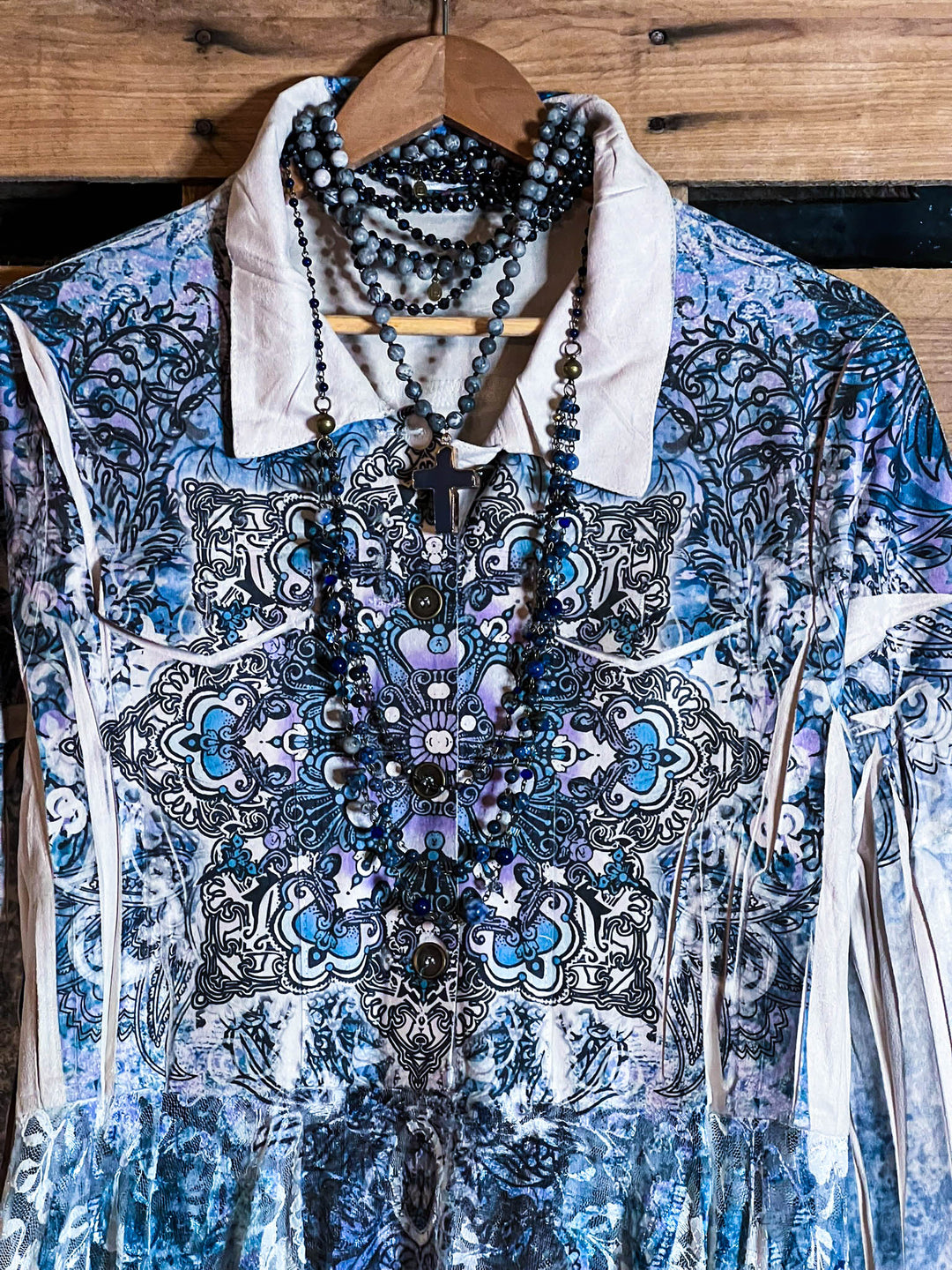 MAGIC OF CHOOSING JOY LACE & SUEDE SHIRT DRESS JACKET IN NAVY BLUE