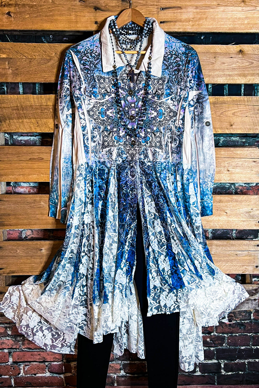 MAGIC OF CHOOSING JOY LACE & SUEDE SHIRT DRESS JACKET IN NAVY BLUE