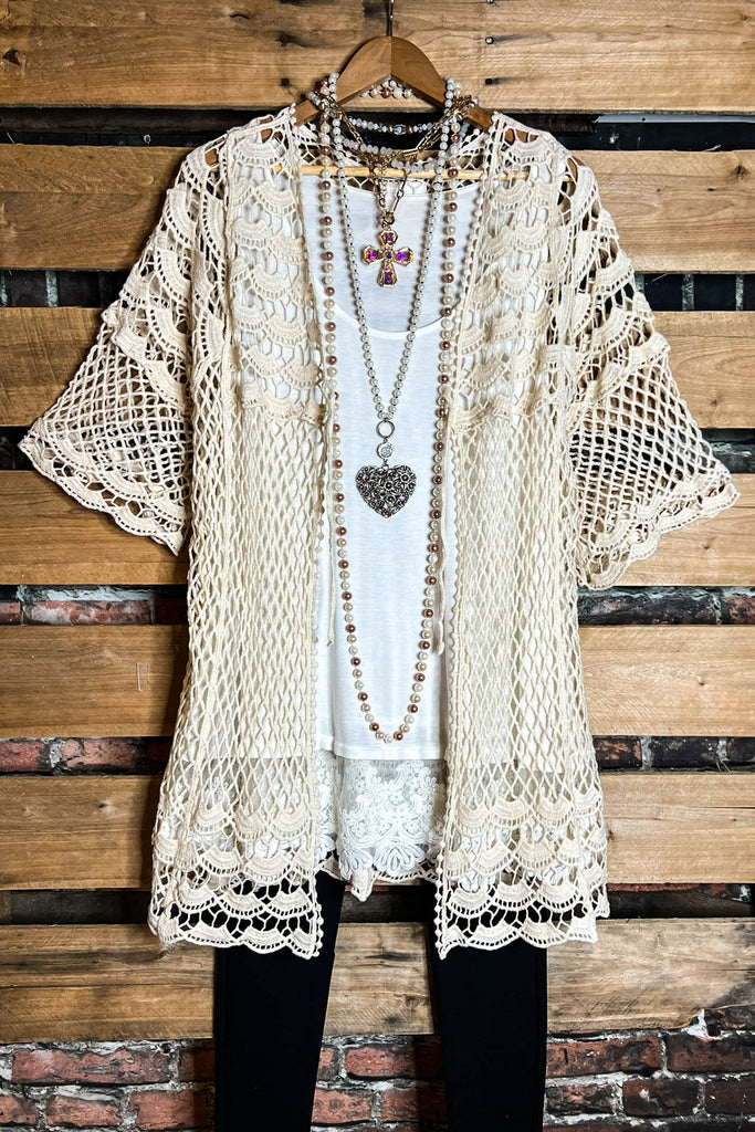 LOVELY DAYS CROCHET CARDIGAN IN BEIGE NATURAL