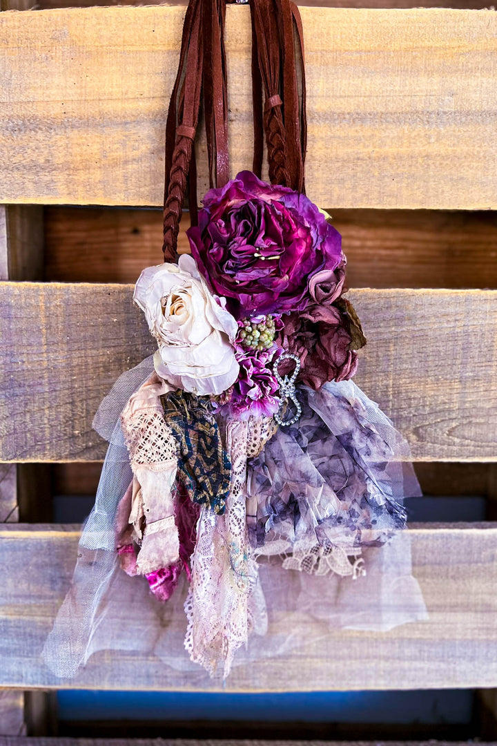 Mountain Vintage Roses Handmade Necklace - Belt