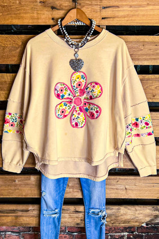 IT'S LOVE AT FIRST SIGHT SAGE FLORAL EMBROIDERED KIMONO