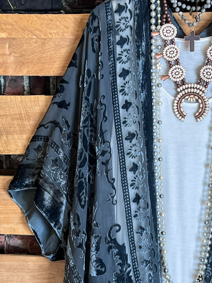 LA VIE BOHEME VELVET BURNOUT KIMONO IN SLATE BLUE TONES