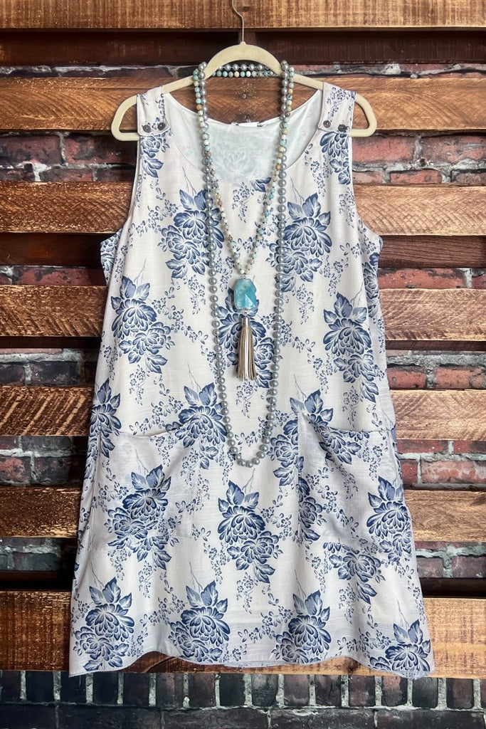 EASY TO LOVE FLORAL LIGHT GRAY & NAVY DRESS