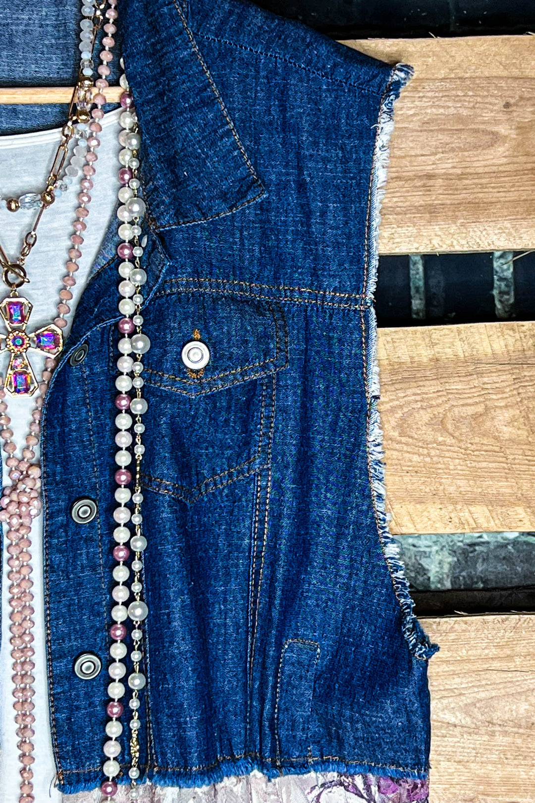 NEVER OUT OF STYLE DENIM AND ROSES LACE