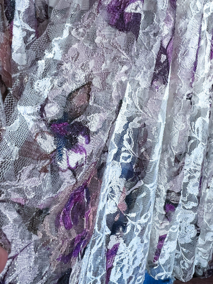 NEVER OUT OF STYLE DENIM AND ROSES LACE