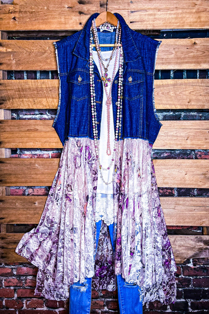 NEVER OUT OF STYLE DENIM AND ROSES LACE