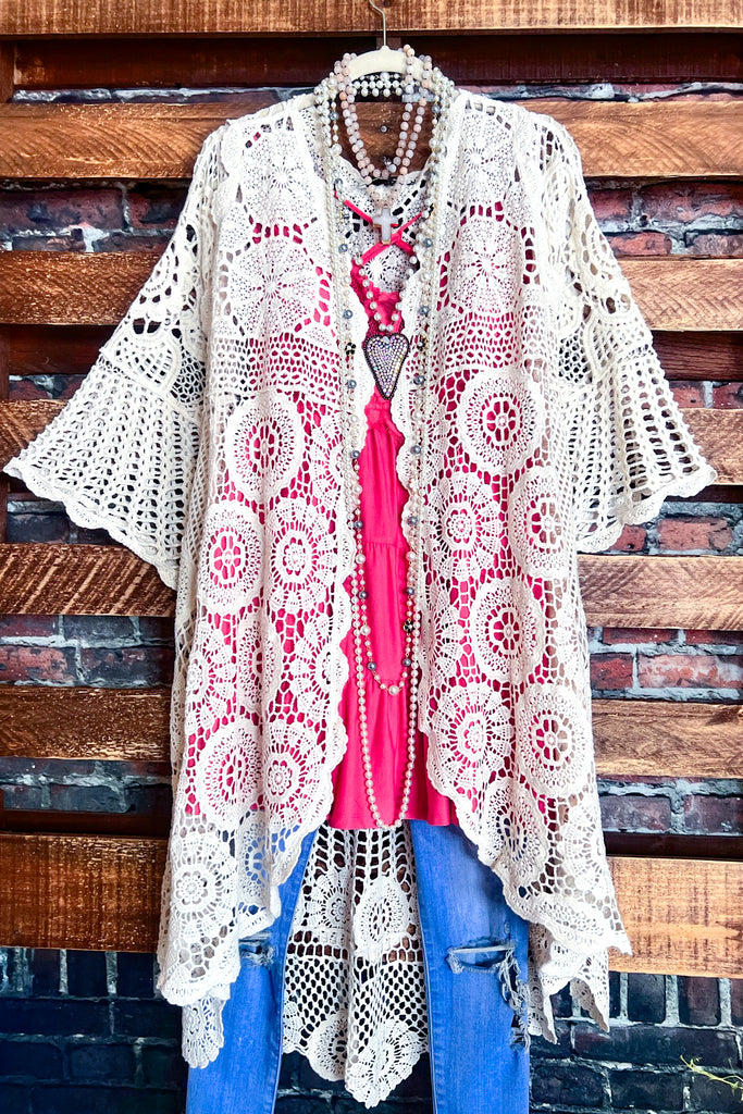 MADE TO PERFECTION CROCHET CARDIGAN NATURAL