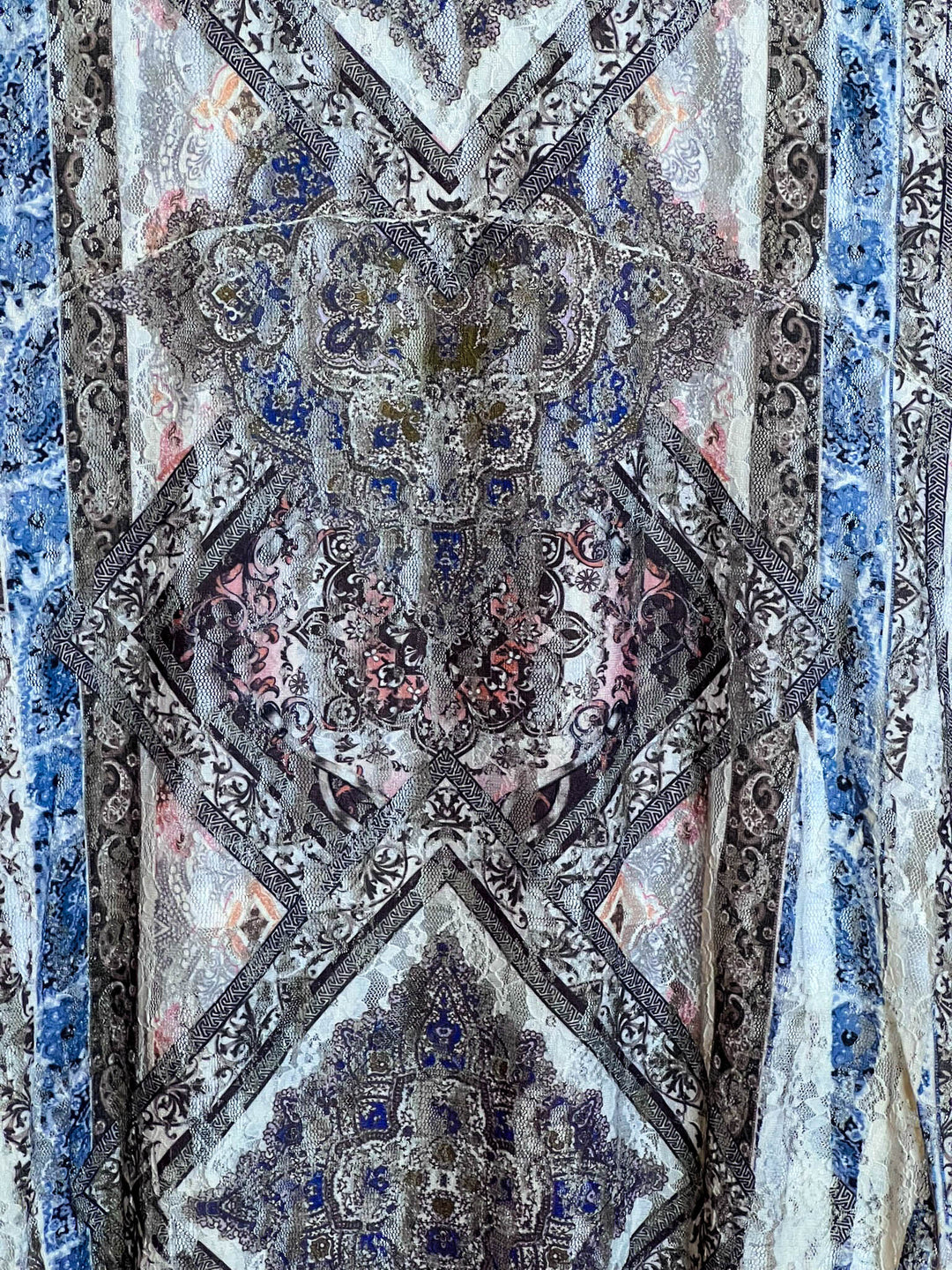 BE THE INSPIRATION LACE VEST IN MULTI-COLOR