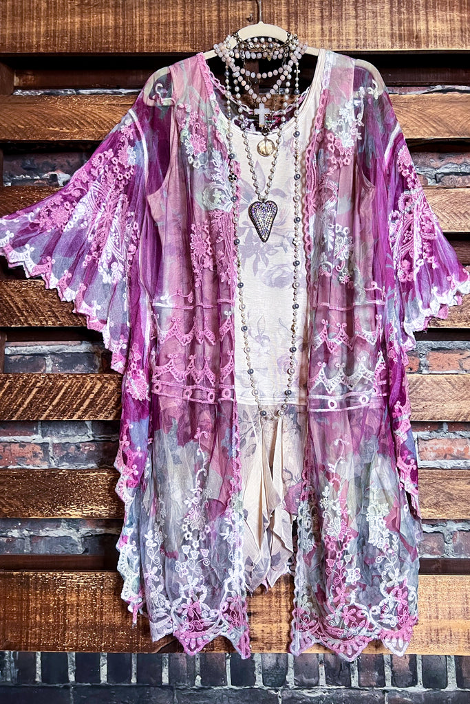 VINTAGE ANGEL EMBROIDERED OVERSIZED LACE KIMONO IVORY & WINE
