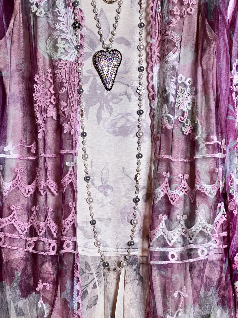 VINTAGE ANGEL EMBROIDERED OVERSIZED LACE KIMONO IVORY & WINE