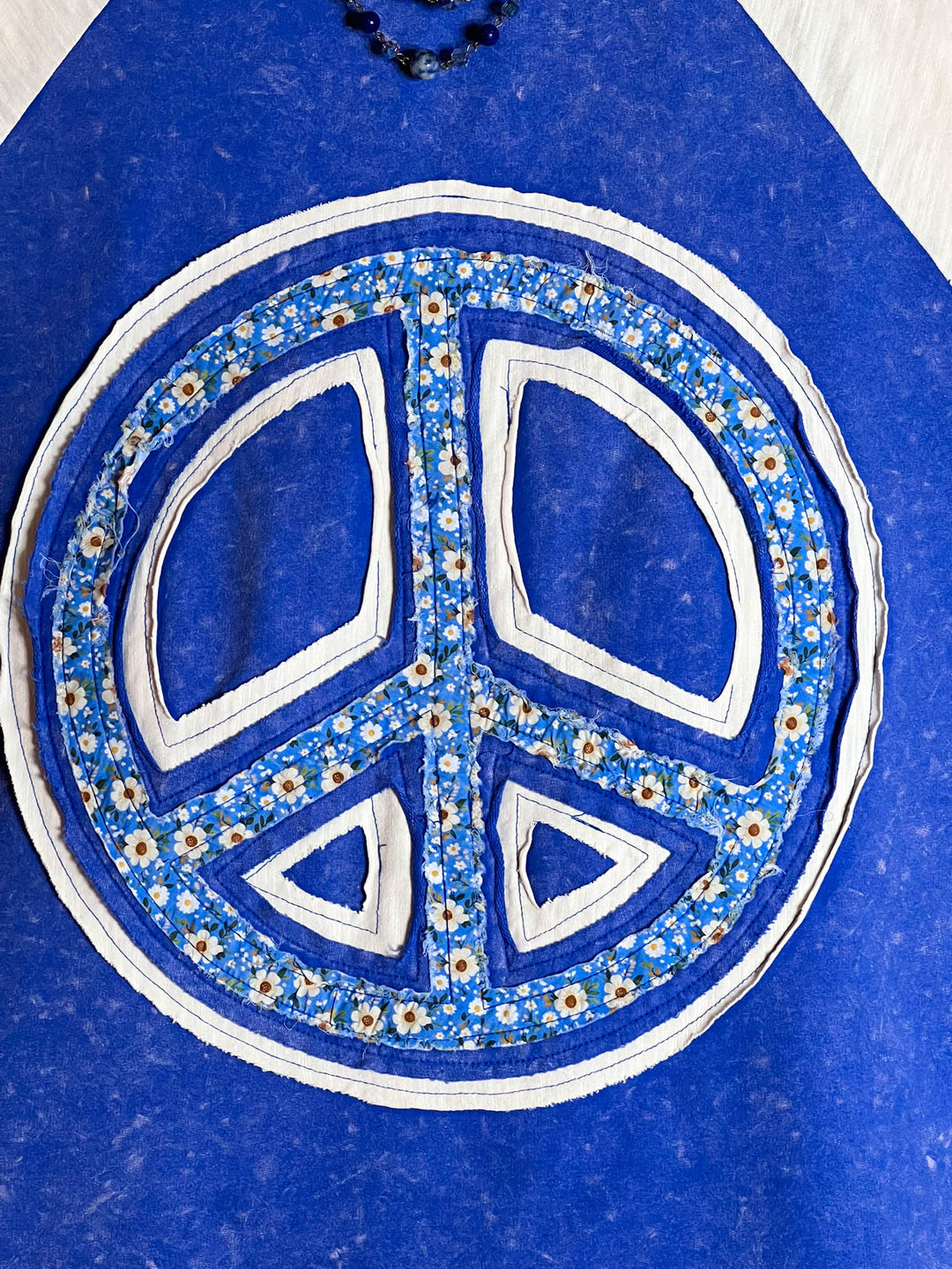 BLUE MOON  100% COTTON PEACE & LOVE SIGN TOP