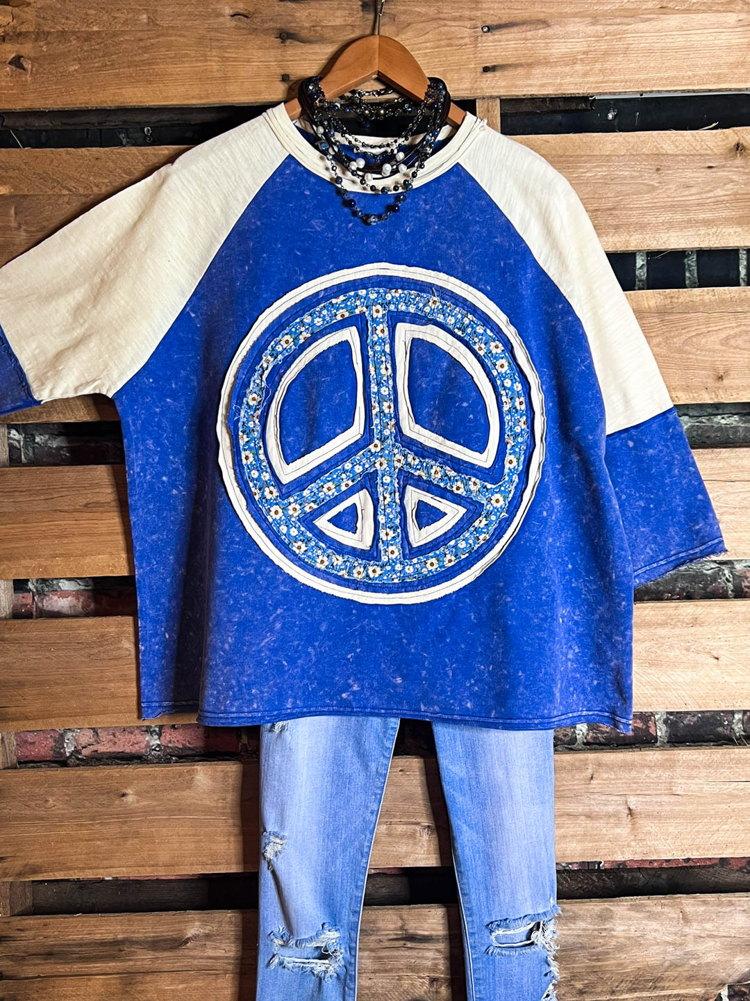 BLUE MOON  100% COTTON PEACE & LOVE SIGN TOP