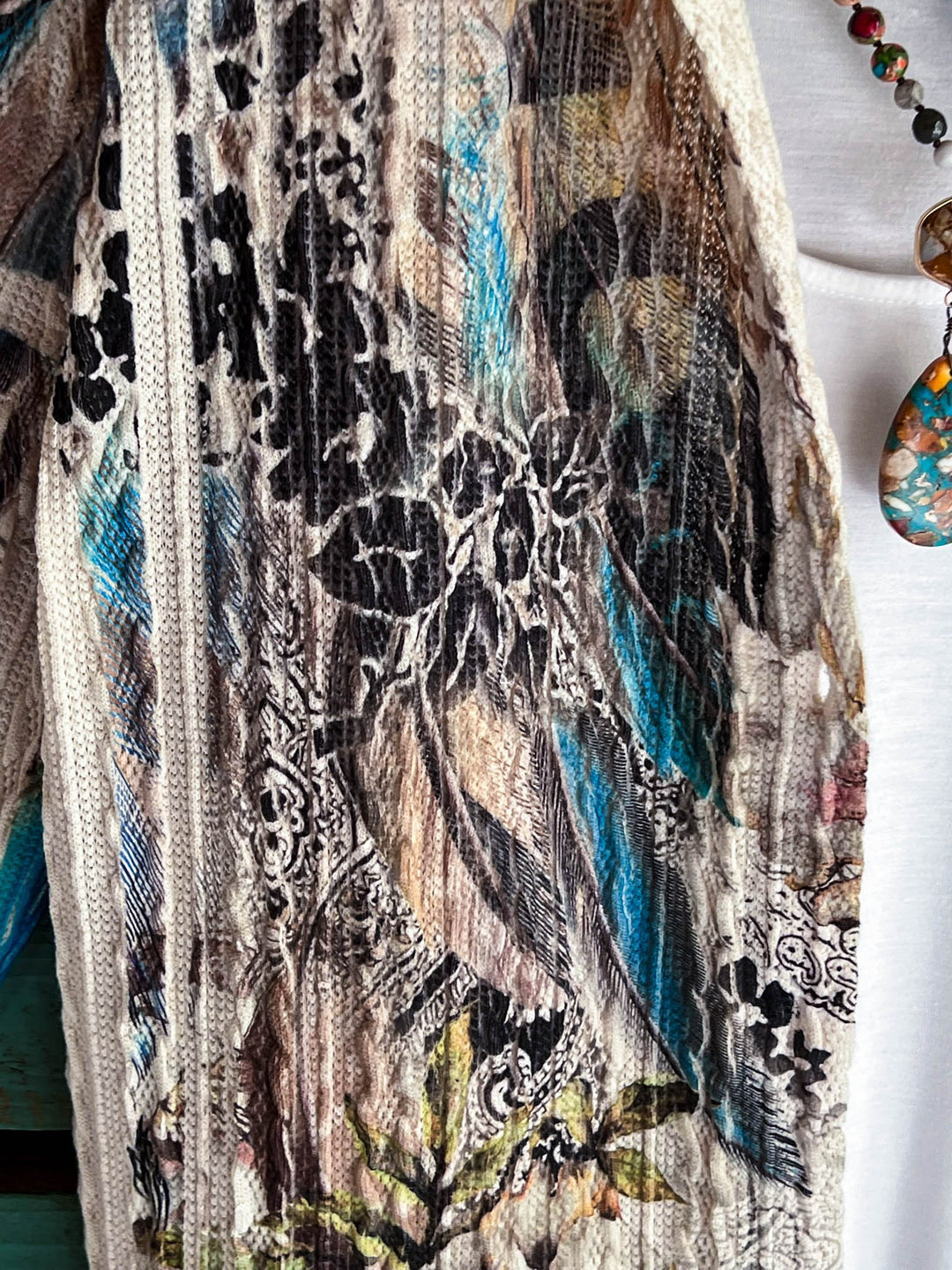 FEATHER WONDER PARADISE LACE JACKET IN MULTI-COLOR