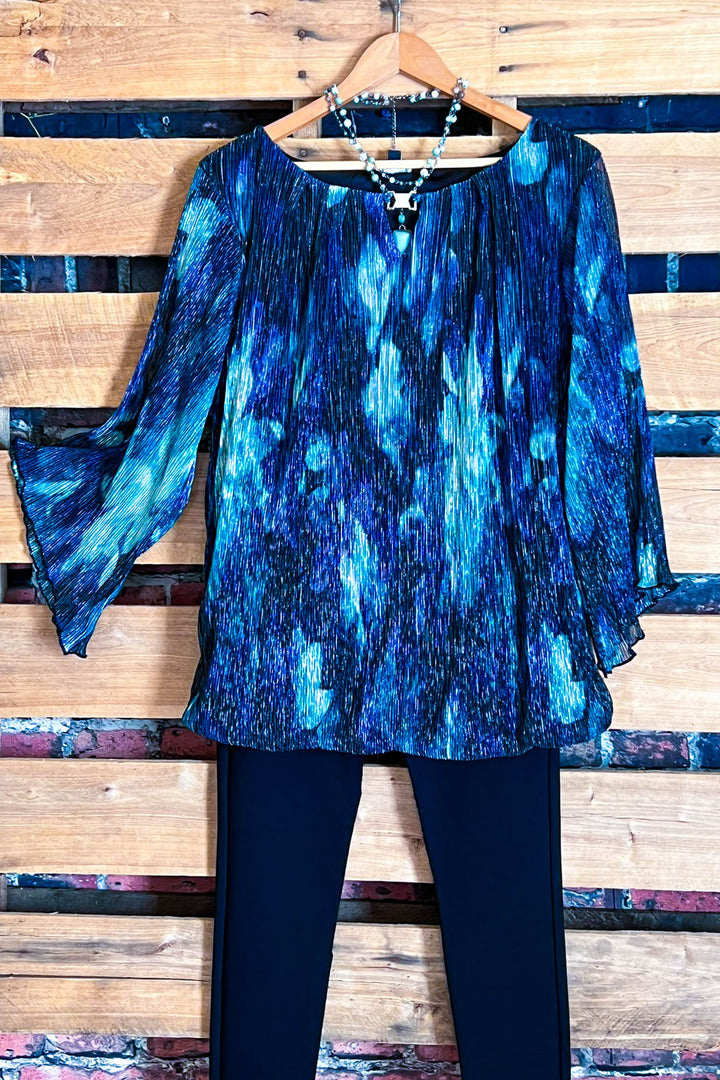 CELEBRATE YOURSELF BLOUSE IN BLUE & GREEN