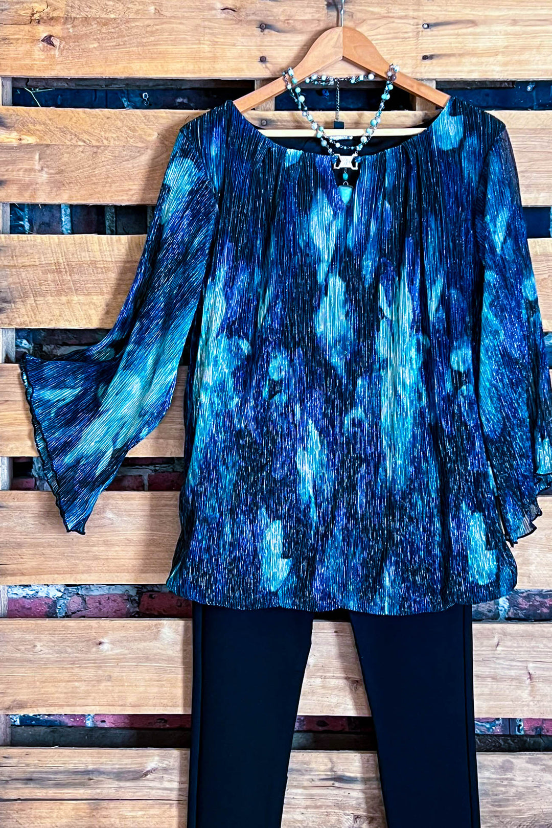 CELEBRATE YOURSELF BLOUSE IN BLUE & GREEN