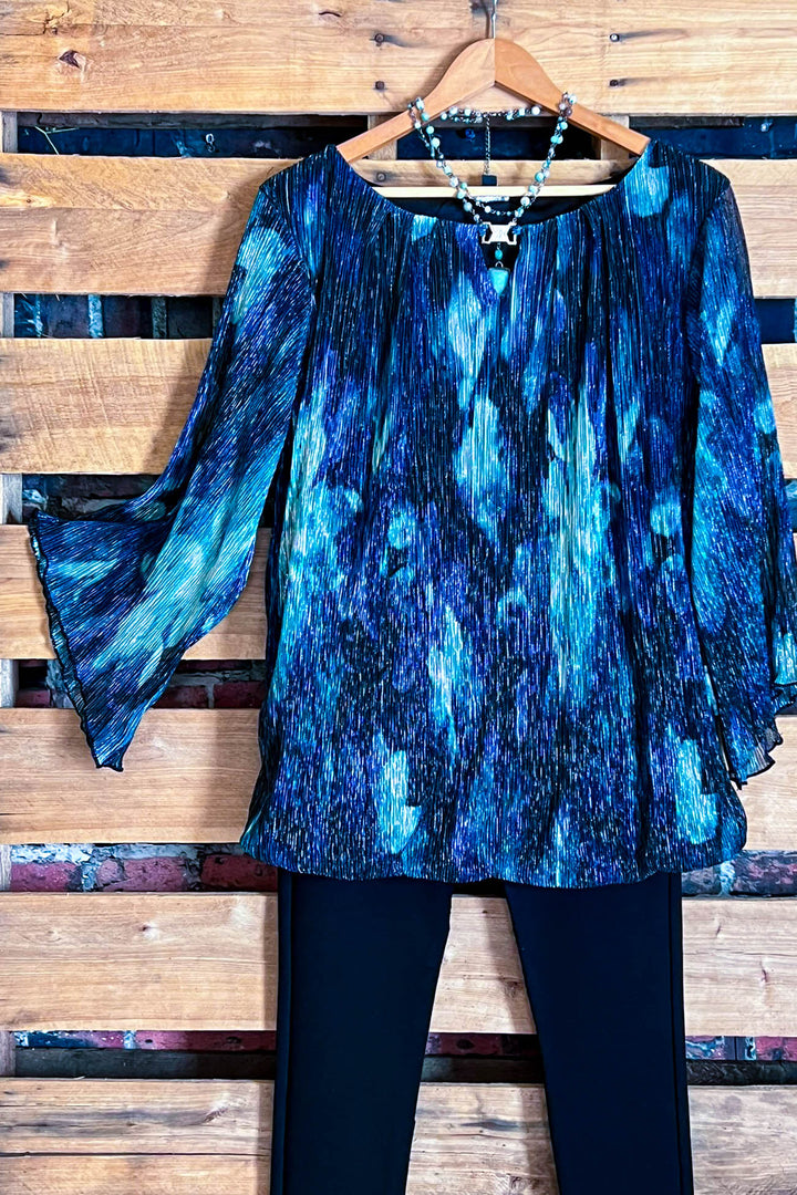 CELEBRATE YOURSELF BLOUSE IN BLUE & GREEN