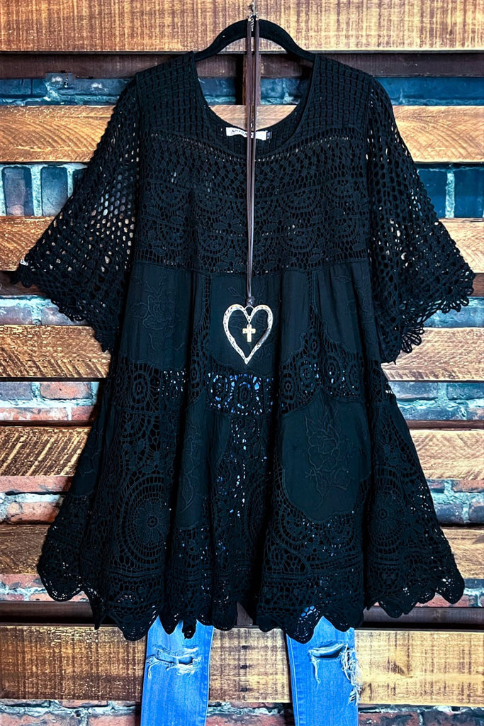 A FAIRYTALE PRETTY UNIQUE 100% COTTON LACE TUNIC IN BLACK