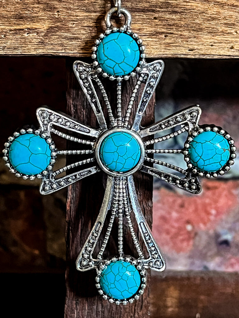 IT'S SO MYSTICAL VICTORIAN CROSS NECKLACE IN TURQUOISE