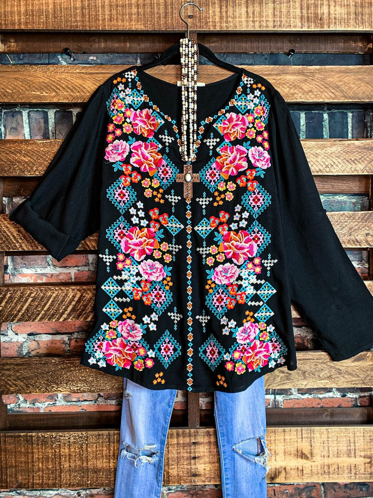 POWER OF LOVE EMBROIDERED BLOUSE IN BLACK