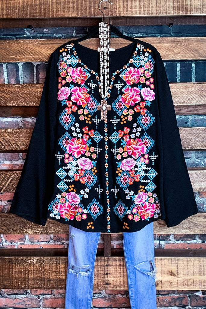 POWER OF LOVE EMBROIDERED BLOUSE IN BLACK