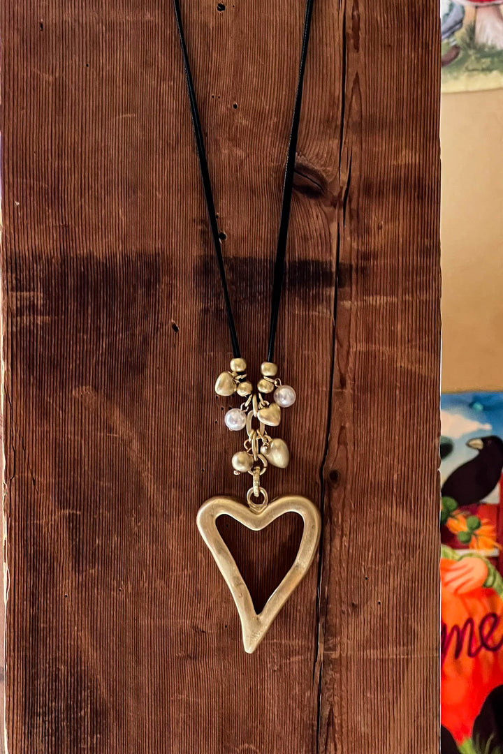 BLISSFUL  HEART NECKLACE IN HEART GOLD COLOR