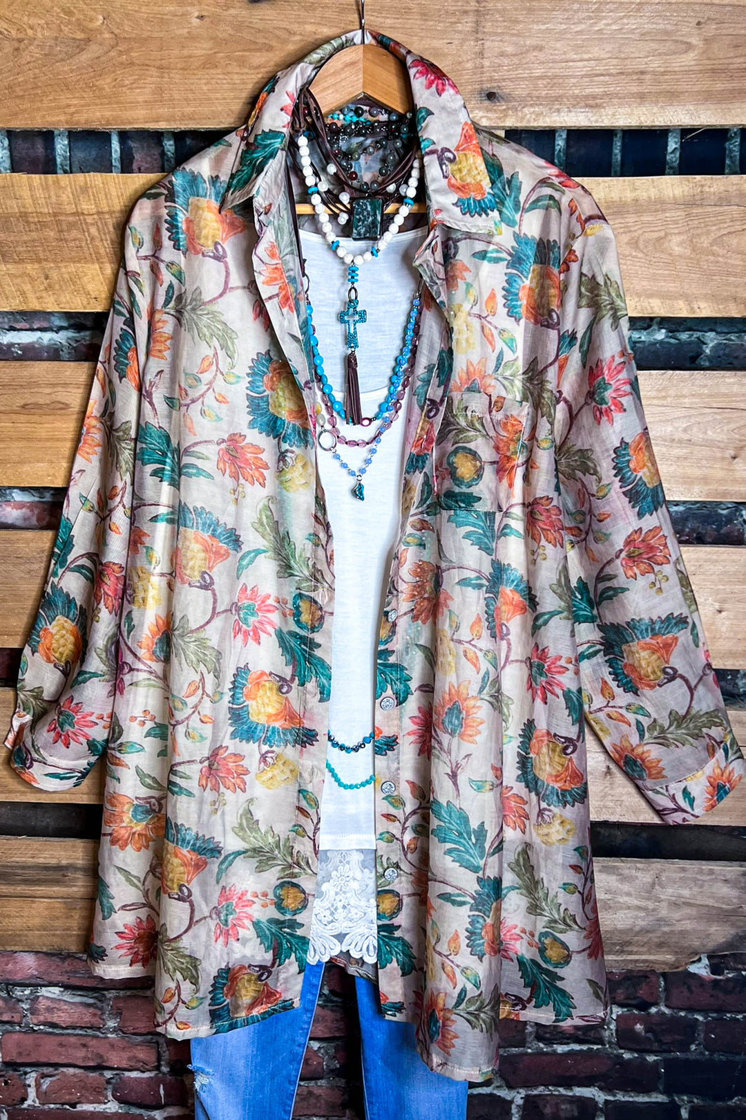 TROPICAL SUNRISE GARDEN FAB SHIRT IN TAUPE & MULTI-COLOR