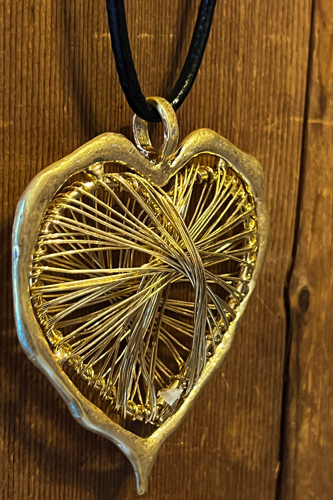 TREASURE MY LOVE NECKLACE IN HEART GOLD COLOR