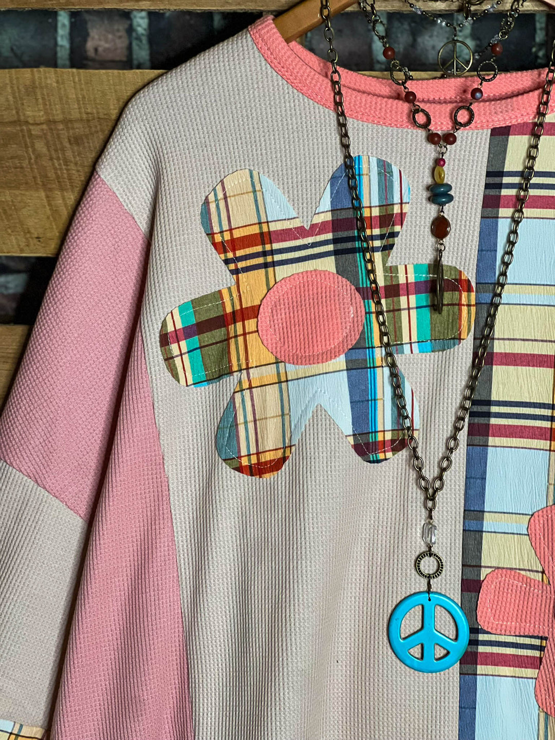 A Good Feeling Artisan Flowers Patch Sweatshirt in Multi-Color