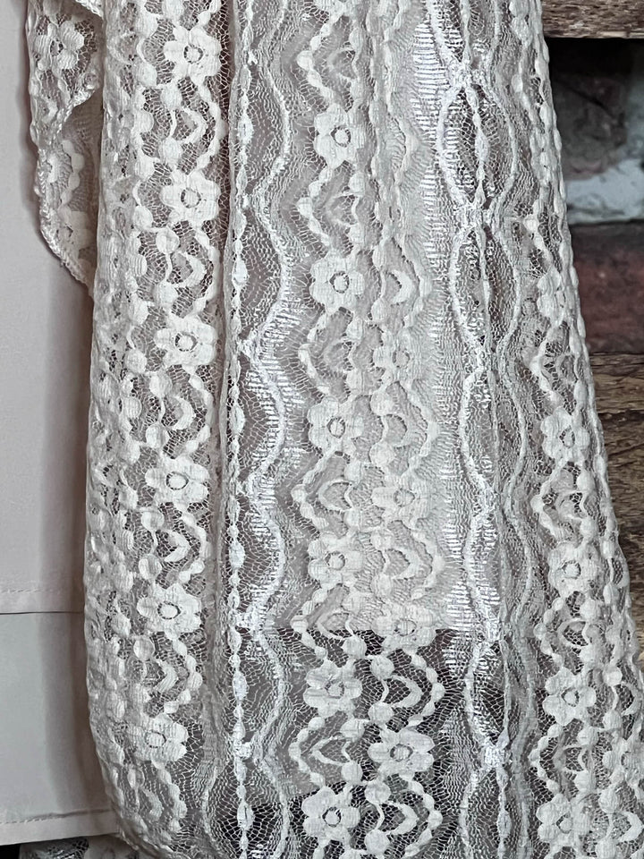 D'AMORE DREAM LACE ASYMMETRIC VEST IN BEIGE