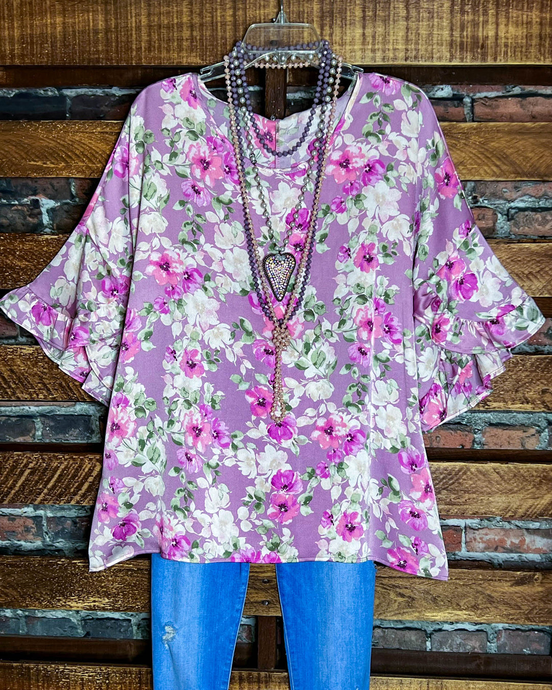 22-26 SIZE - FLORAL BLOUSE IN LILAC & MULTI-COLOR-------SALE