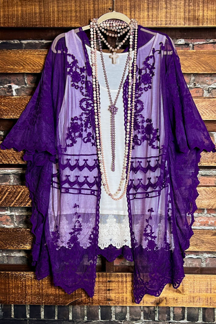 VINTAGE ANGEL PURPLE EMBROIDERED LACE KIMONO