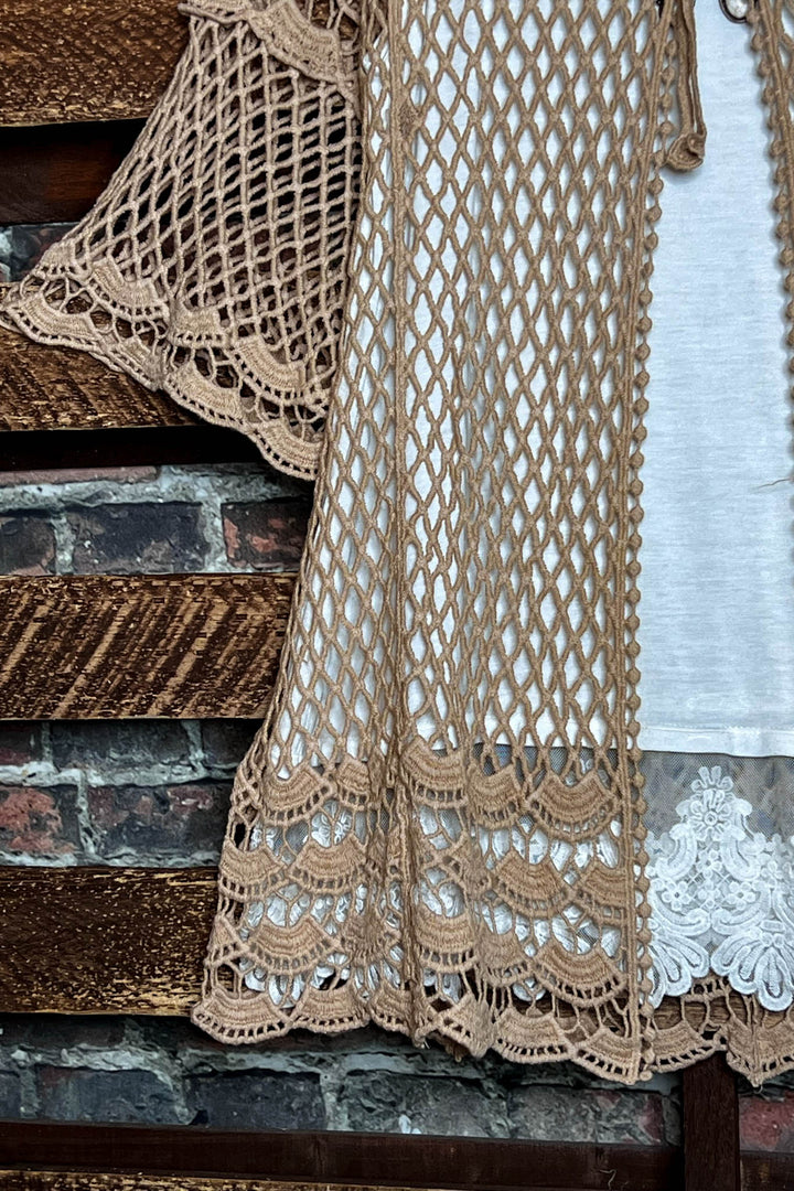 LOVELY DAYS CROCHET CARDIGAN IN MOCHA