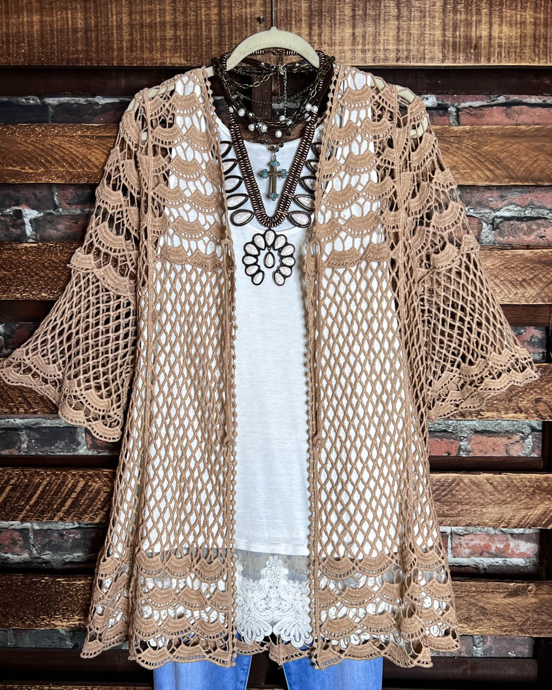 LOVELY DAYS CROCHET CARDIGAN IN MOCHA
