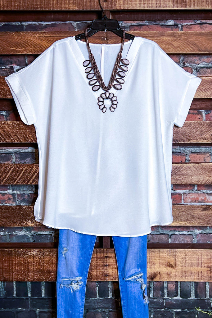 SIMPLY PERFECT EVERYDAY WHITE TOP