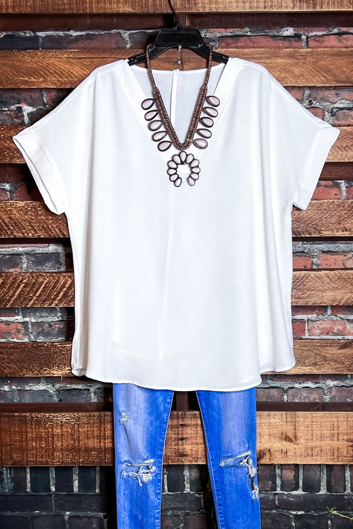 SIMPLY PERFECT EVERYDAY WHITE TOP