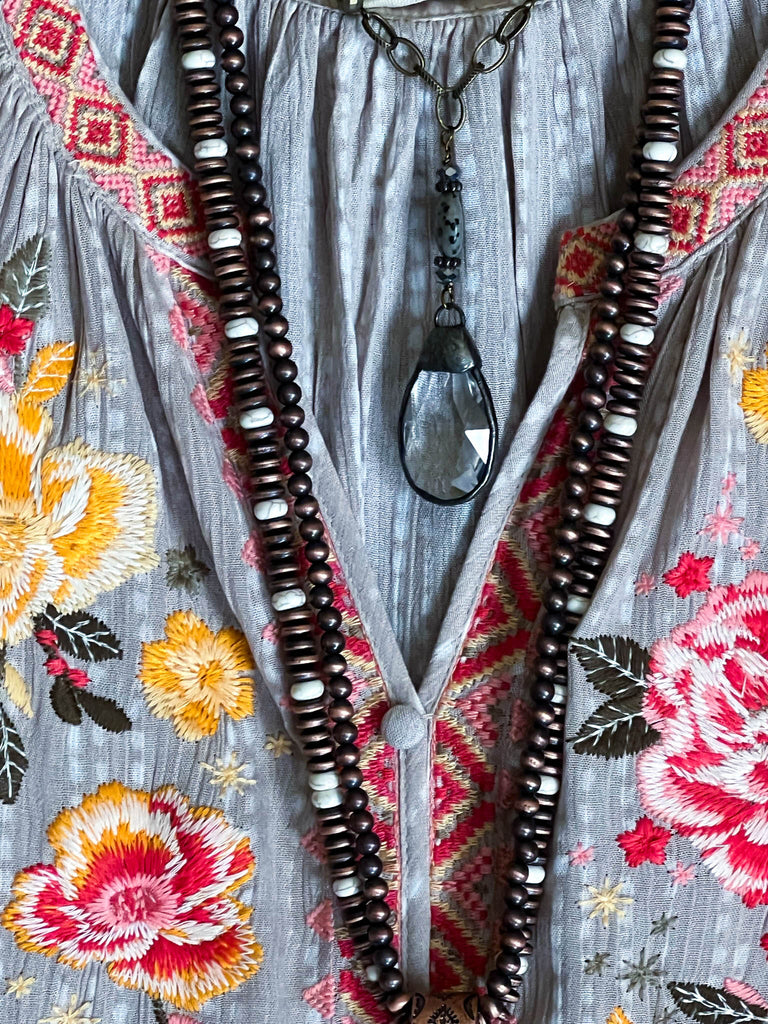 BEAUTIFUL FEELINGS EMBROIDERED TOP IN MOCHA & MIX