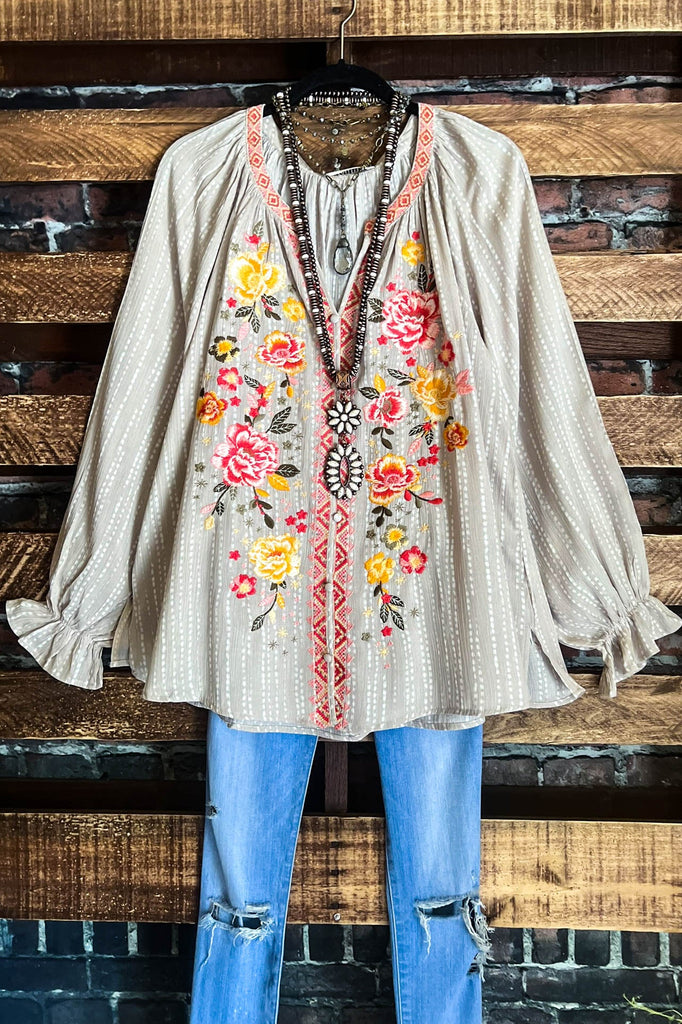 BEAUTIFUL FEELINGS EMBROIDERED TOP IN MOCHA & MIX