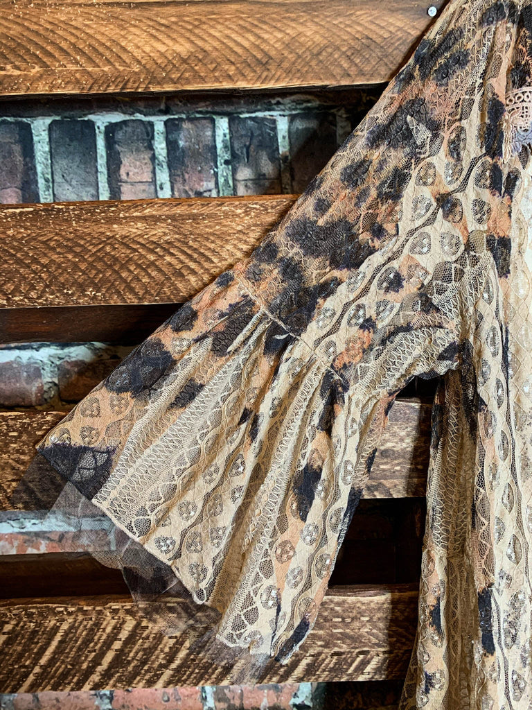 BEYOND BEAUTY LACE KIMONO IN TAUPE & LEOPARD PRINT