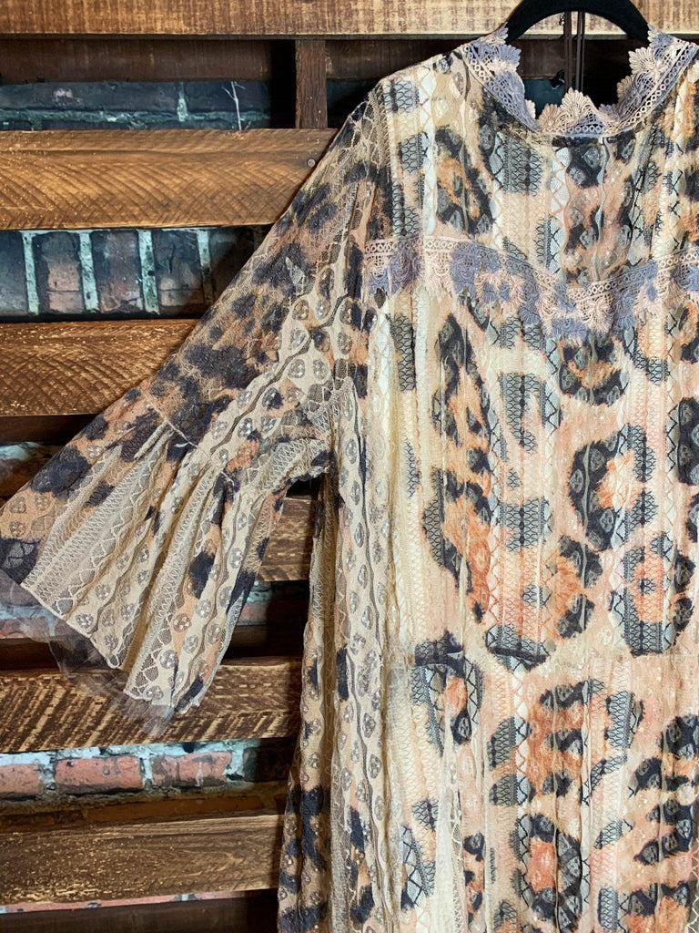 BEYOND BEAUTY LACE KIMONO IN TAUPE & LEOPARD PRINT